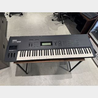 YAMAHA SY99 76鍵盤シンセサイザー