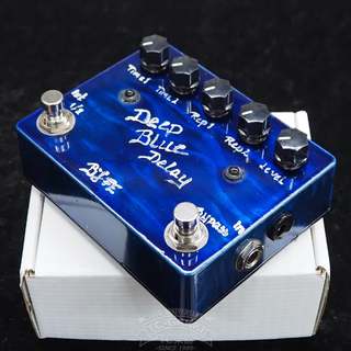 BJF Electronics (BJFE) Deep Blue Delay Deluxe