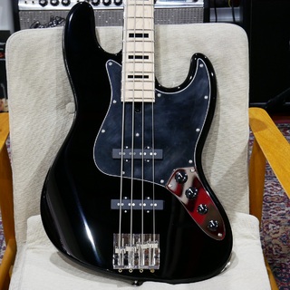 Crews Maniac Sound JB-2004 / Maple Fingerboard / Black【ワンピースアッシュボディ】【4弦】