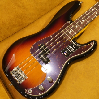 Fender American Professional II Precision Bass, Rosewood Fingerboard, 3-Color Sunburst