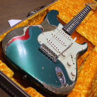 Fender Custom Shop MBS Ron Thorn 60 Strat Heavy Relic British Racing Green over Candy Apple Red 2021年製です