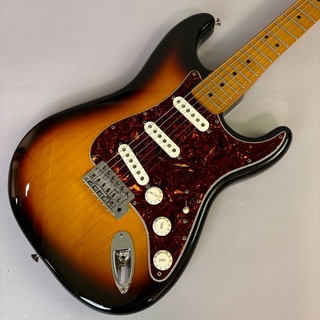 Fender MEX ROADHOUSE STRATCASTER