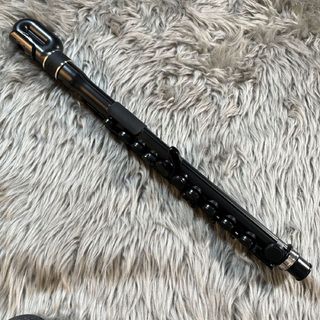 NUVO Student Flute 2.0 ブラック プラスチックフルートN230SFBK