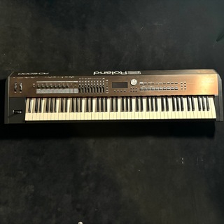 Roland 【展示機特別価格】RD-2000 ステージピアノ