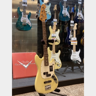 FenderPlayer II Mustang Bass PJ Rosewood Fingerboard / Hialeah Yellow 