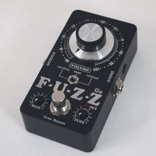 KING TONE GUITAR miniFUZZ Ge 【渋谷店】《長期店頭展示品特価》