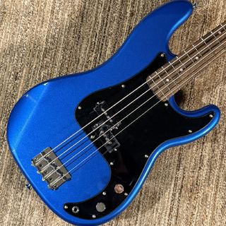 Markbass MB 4 Blue Sky PB　MAK-B/BLSPB4　