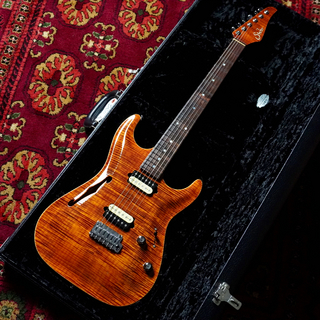 Suhr  Carve Top Standard  "F-Hole & Brazilian Rosewood Fingerboard" RB / Root Beer 