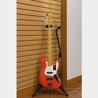 FenderPlayer II Jazz Bass, Maple Fingerboard / Coral Red