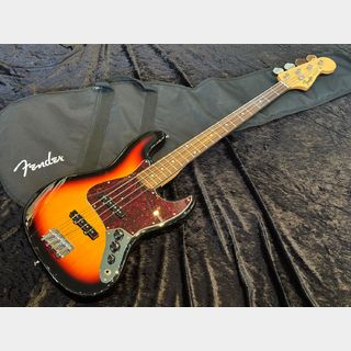 Fender MIJ Traditional 60s Jazz Bass 3CS/R 2022年製【USED】