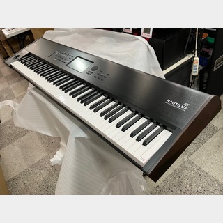 KORG NAUTILUS-88 AT ◆台数限定B級特価!即納可能!【ローン分割手数料0%(24回まで)】【大決算セール!】