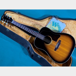 ギブソンＪ-45 vsサンバースト、2001年製、ピックアップ、ハードケース付き 比較動画】Gibson J-45 色んなモデルを入荷したので、4本を弾き