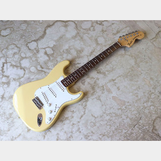 Fender JapanST72 Nシリアル