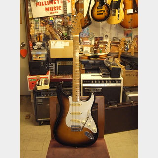 Fender Japan ST57-500(1990)