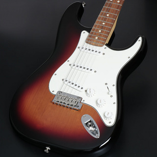 FenderPlayer Series Stratocaster 3 Color Sunburst Pau Ferro Fingerborad【御茶ノ水本店】