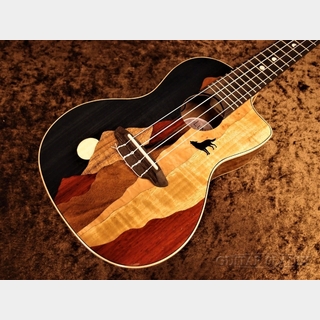 Luna Guitars Vista Wolf Concert Uke w/Preamp 【コンサート/ウルフ】【24回金利0%対象】【送料込】