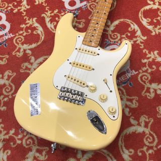 Fender ST57-YJM　Yngwie Malmsteen Signature Stratocaster イングヴェイ・マルムスティーンモデル　日本製