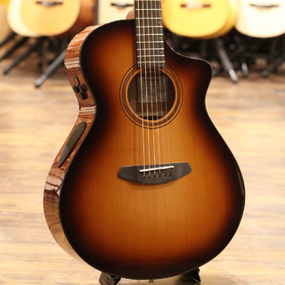 Breedlove Solo Pro Concert Edgeburst CE