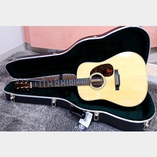 Martin D-28 Standard 【未展示保管品】