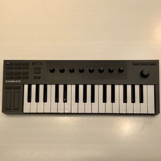 NATIVE INSTRUMENTSKOMPLETE KONTROL M32 MIDIキーボード 32鍵盤