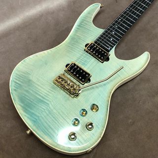 Valenti Guitars Nebula Carved Ice Blue 【WEBSHOP在庫】