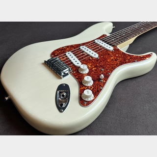 Fender FSR American Deluxe Stratocaster WBL RW