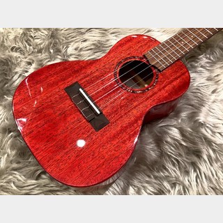 Uma Ukulele UK-20SC