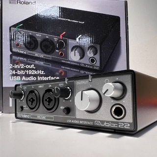 Roland Rubix22 箱・USBケーブルあり