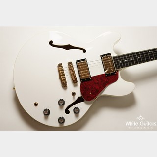 Aria Pro II TA-TONIC - White