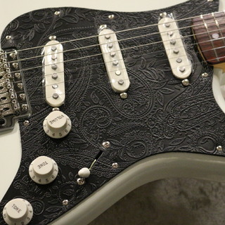 Fender【Grande uomo MOD!】FSR MIJ Traditional Late 60s Stratocaster Olympic White  【3.16kg】