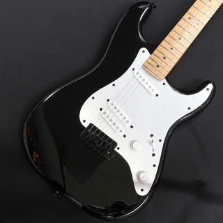 Squier by FenderContemporary Stratocaster Special, Roasted Maple Fingerboard, Silver Anodized Pickguard, Black