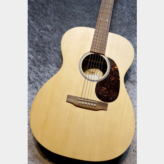 Martin 000-X2E BRAZ #2892257 【スプルース×HPL】【良音!】【エレアコ】【池袋店在庫品】