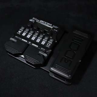 ZOOM G1X Four Guitar Multi-Effects Processor 【梅田店】