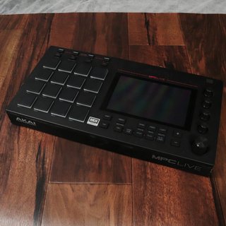 AKAI MPC Live Standalone Music Production Center 【梅田店】