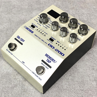 BOSS DD-200 DIGITAL DELAY