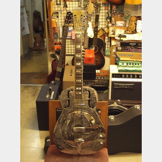 GILL TONE ELECTRIC RESONATOR GUITAR 