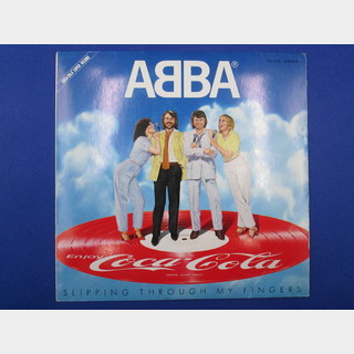 discomate records ABBA(アバ) SLIPPING THROUGH MY FINGERS コカ・コーラ 非売品 EPレコード盤