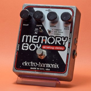 Electro-Harmonix Memory Boy Analog Delay with Chorus Vibrato【福岡パルコ店】