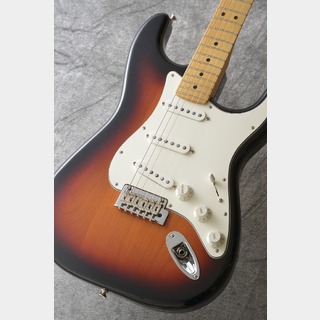 FenderPlayer Stratocaster, Maple Fingerboard, 3-Color Sunburst 【アクセサリープレゼント】