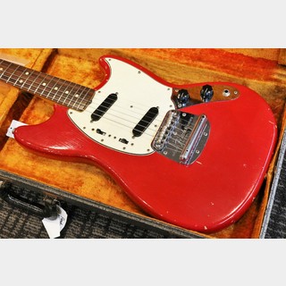 Fender1966 Mustang Original Red w/ Original Silver Tolex Case【3.54kg】