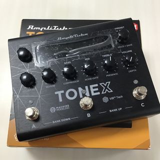 IK Multimedia TONEX Pedal