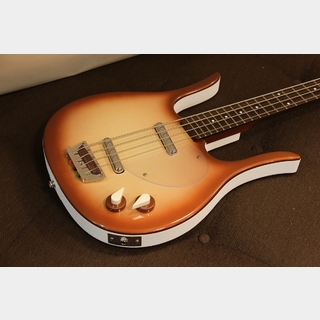 Danelectro LONGHORN BASS / COB（カッパーバースト）