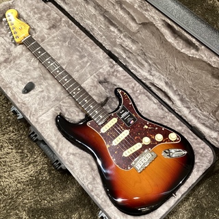 Fender (フェンダー) American Professional II Stratocaster®, / 3-Color Sunburst /【現物写真】