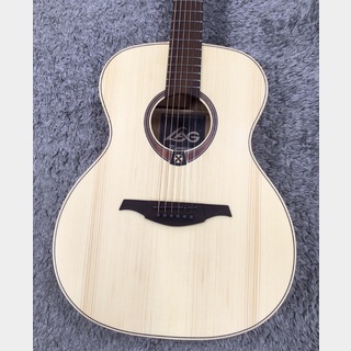 LAG Guitars T70A Natural Audtrium -Tramontane 70-