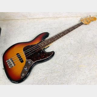 Fender American Vintage 62 Jazz Bass 2knob