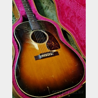 Gibson 1949~1950 J-45 -Vintage!!-【48回迄金利0%対象】