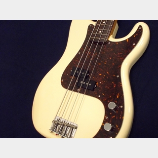 Fender Japan PB62-65/VWH