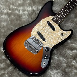 Fender AM PERFORMANCE MUSTANG