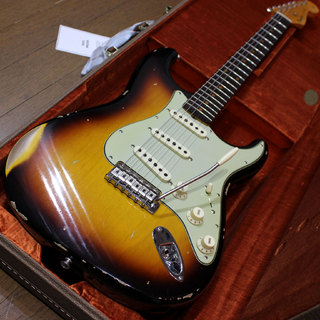 Fender Custom Shop Stratocaster Collection Late 1962 Relic Closet Classic 3-Color Sunburst 2023年製です