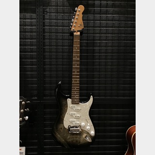 G&L Limited Edition Tribute Comanche Burl Top Charcole Black Burst【アウトレット特価】【限定モデル】